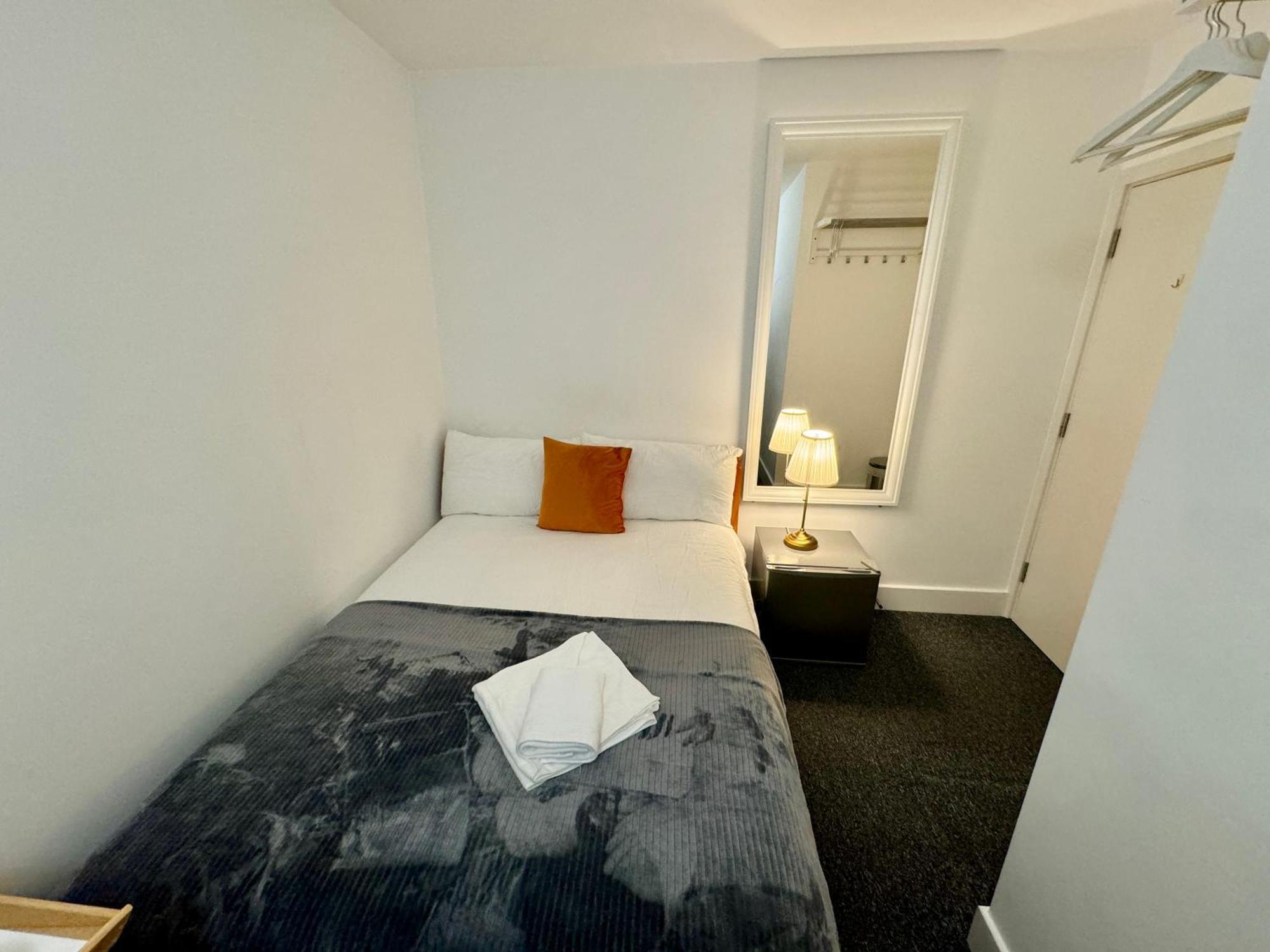 Cosmopolitan Comfort Private Bedrooms In Euston 106 Londres Exterior foto