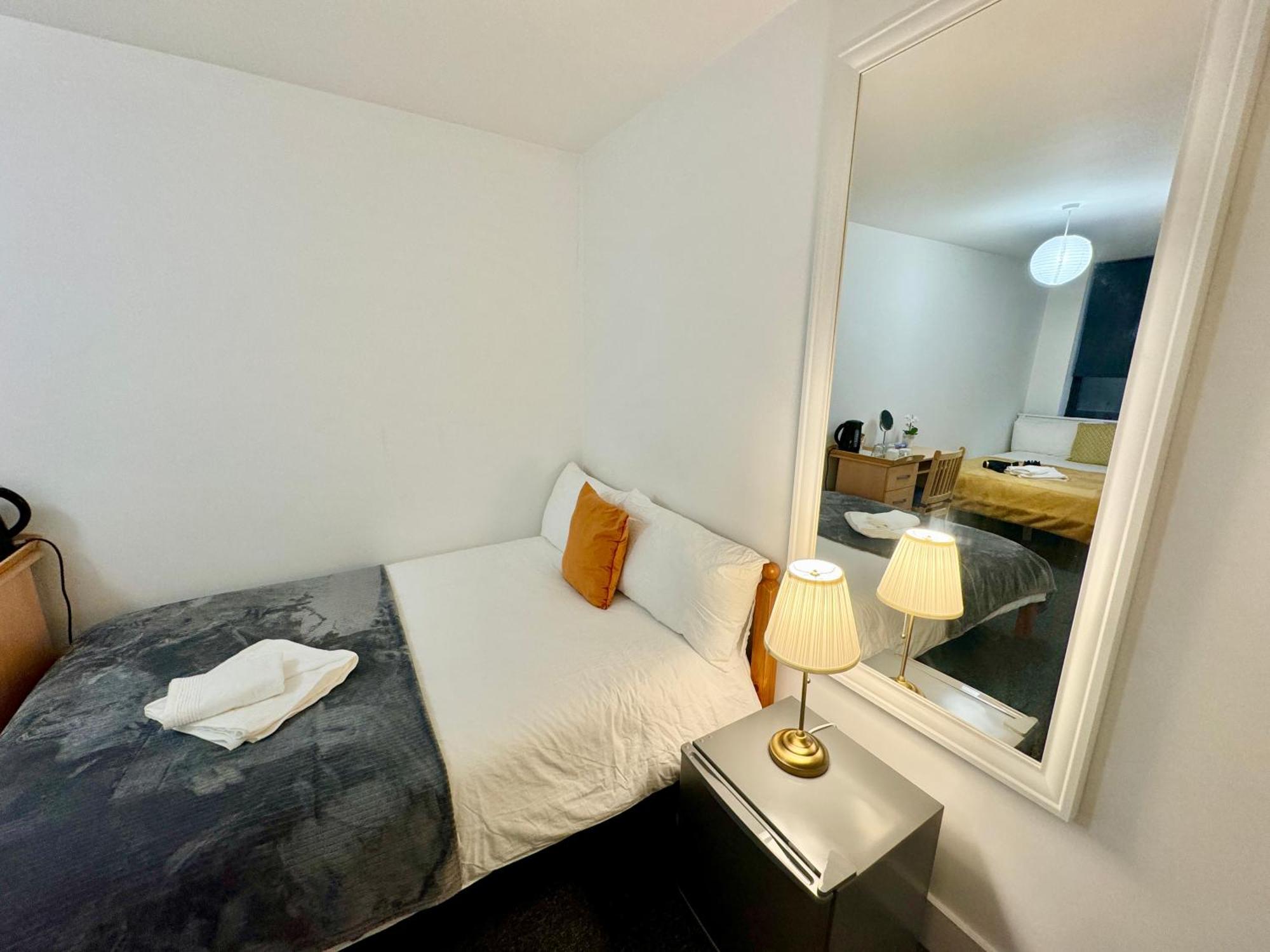 Cosmopolitan Comfort Private Bedrooms In Euston 106 Londres Exterior foto